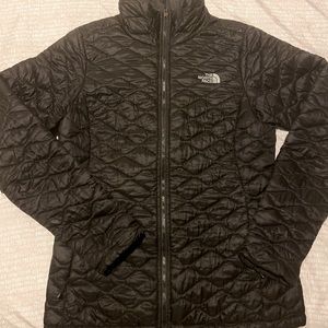 Women’s North Face Thermo Ball Jacket